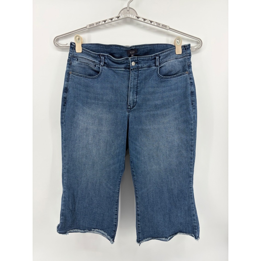 NYDJ Medium Wash Blue Women's 18W Lift Tuck Technology Raw Hem Cropped Jeans